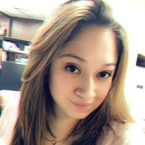 Meet your Posher, Angelica